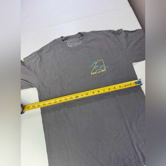 New Travis Scott Astroworld Europe 2019 Tour LS Tee Grey Size M Stop Look Listen - Picture 8 of 12